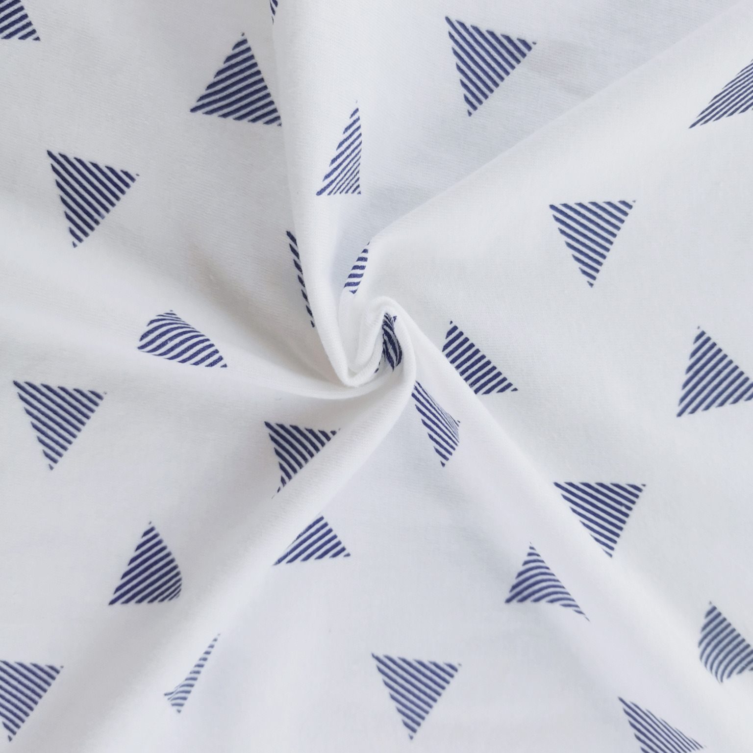 High Quality 100% Cotton Printed Knit Fabric for Baby Wear T-Shirt