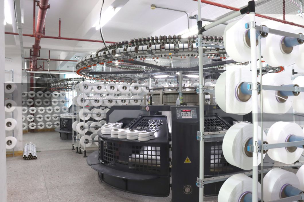 Non-Wrinkle Jacquard Woven Fabric 32%Polyester 68%Polyamide Fabric for Garment Wo0004-13